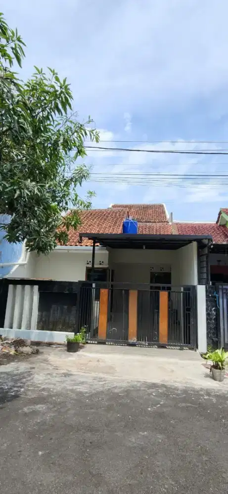 RUMAH ASRI SIAP HUNI - ( Renovasi )