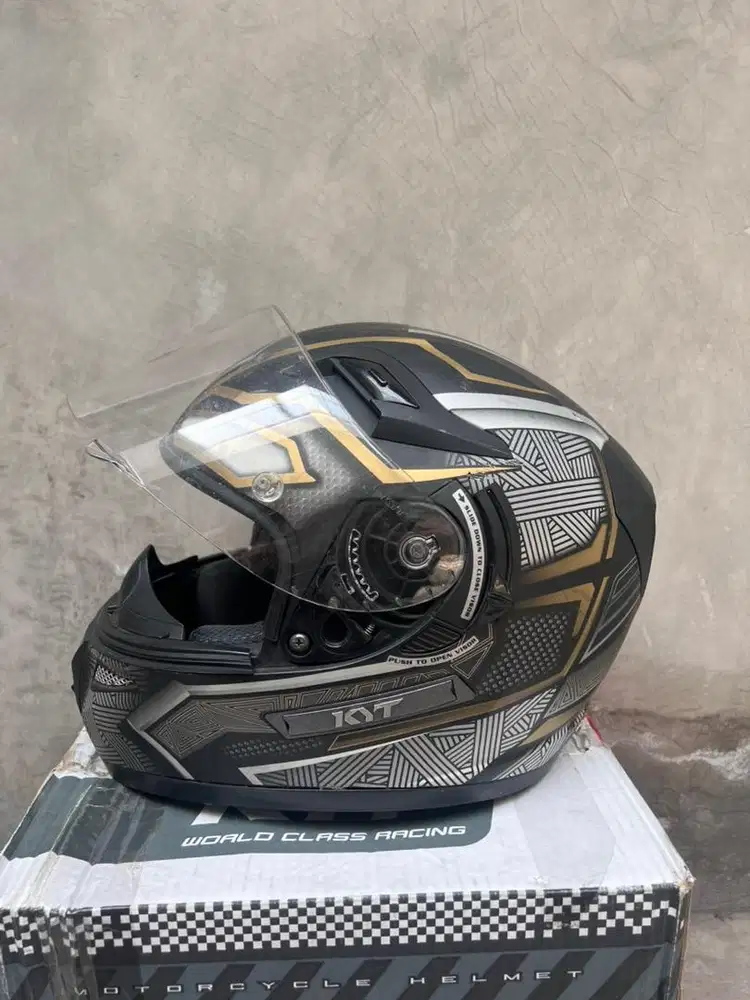 DIJUAL MURAH HELM KYT FULL FACE UKURAN L