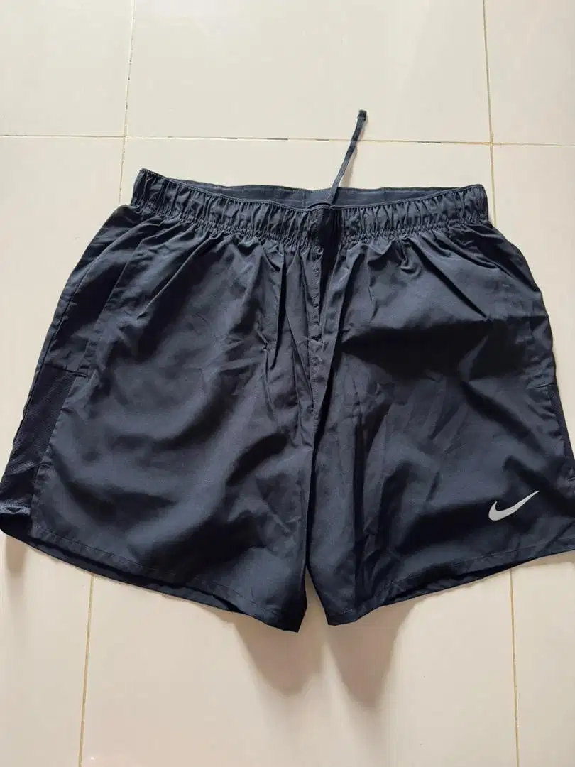 Nike running black 2 in1