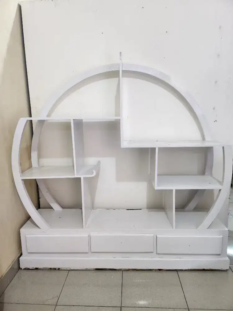 Dijual Murah Lemari Rak JATI Bulat