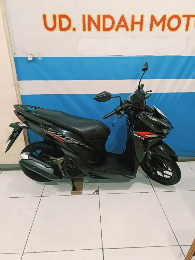 2019 Honda Vario 125 ESP CBS SPORTY FI ECO barang mulus