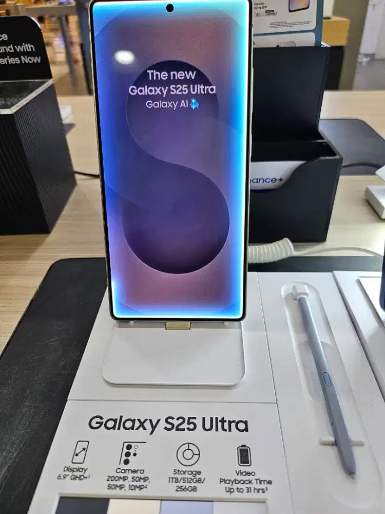 Samsung galaxy S25 Ultra 12/256GB