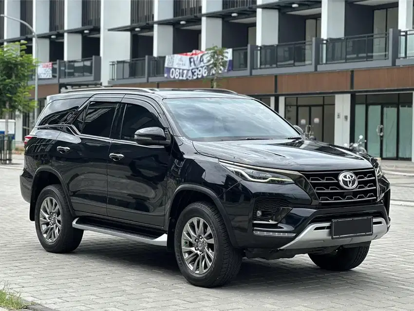 Fortuner VRZ 2021 Hitam Boleh TT