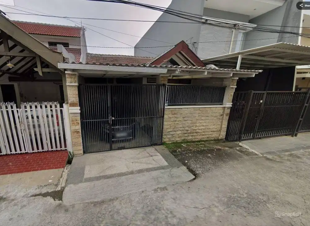 Rumah Babatan Pantai Utara Surabaya Siap Huni