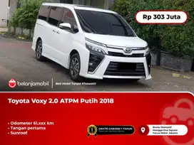 [ LOW KM ] Toyota Voxy 2.0 ATPM Putih 2018 2019