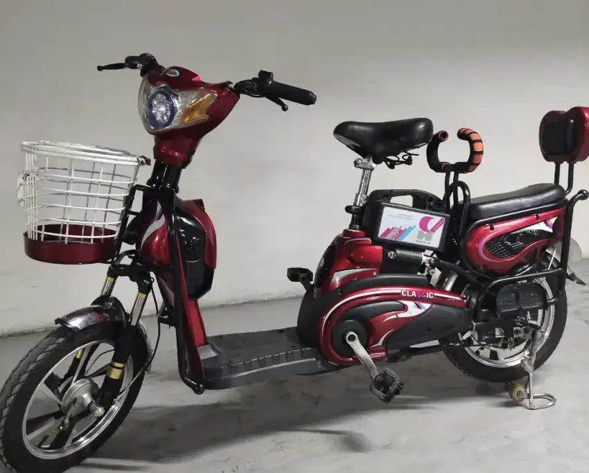 Sepeda Listrik Merk CLASSIC
