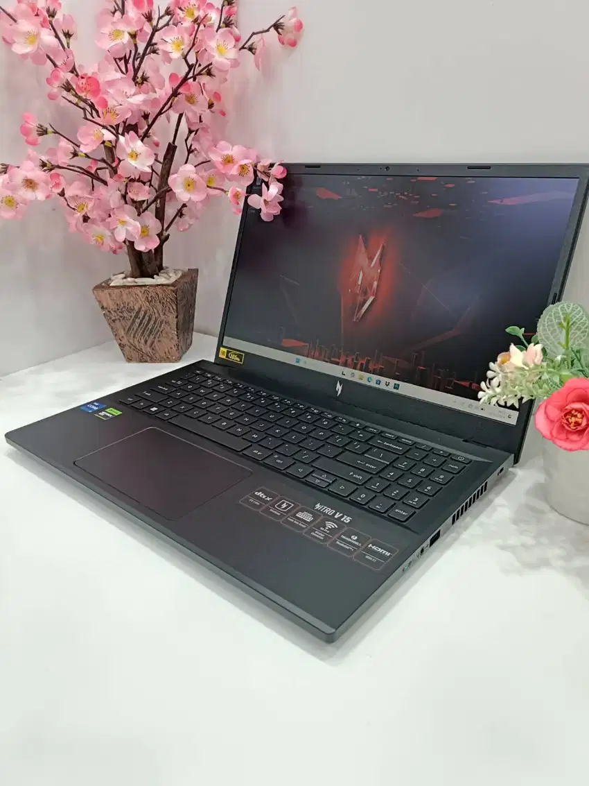 Laptop GAMING Murah Acer Nitro V 542G Intel i5-13 8GB/512GB RTX2050