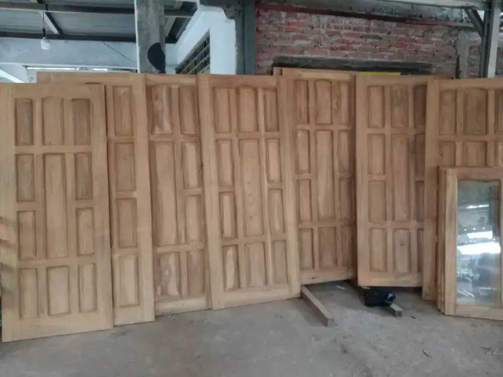 Pintu/Daun pintu kayu jati murah