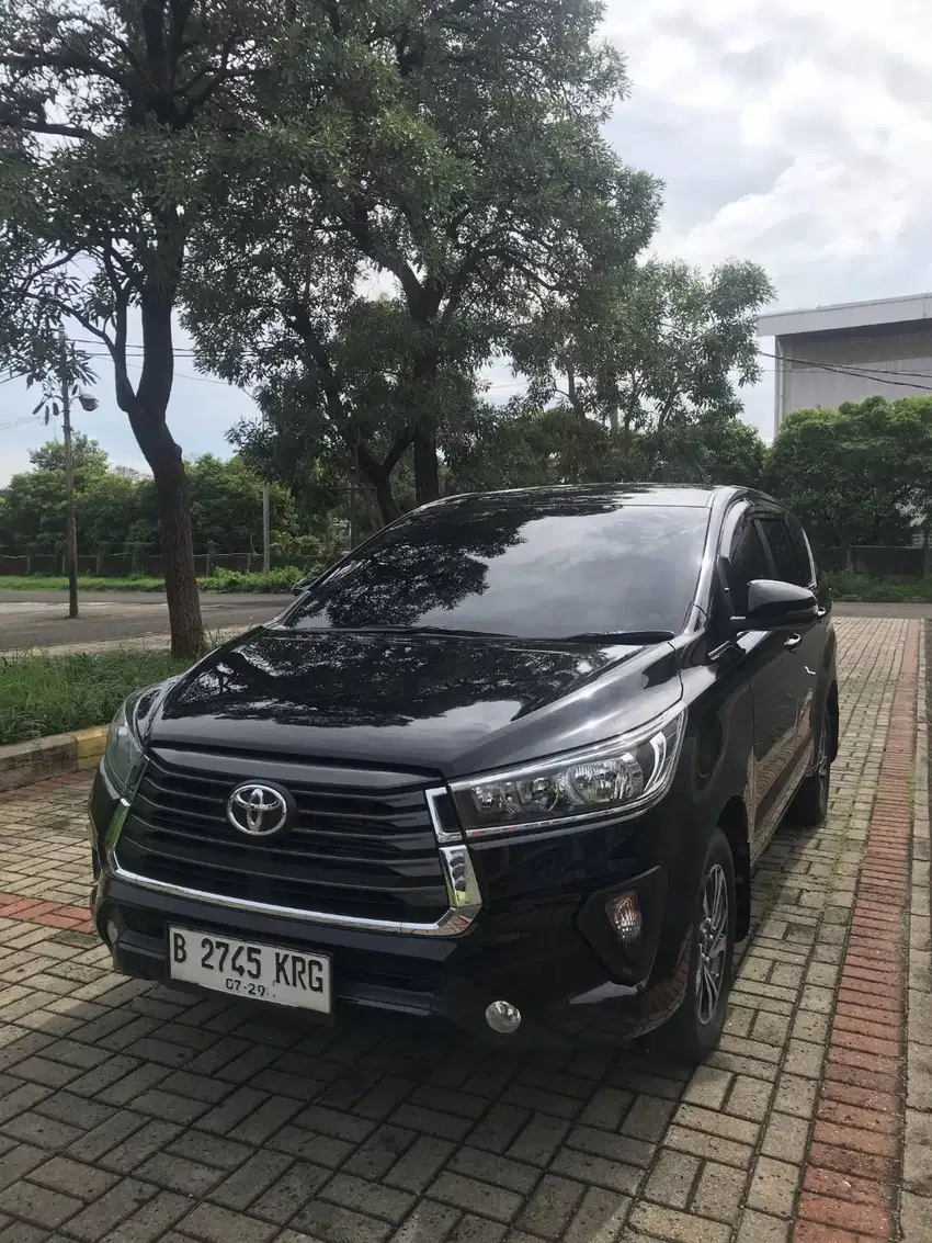 Toyota Innova 2024