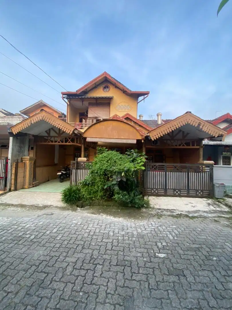 KOMPLEK VILLA GADING MAS DEKAT TRITURA