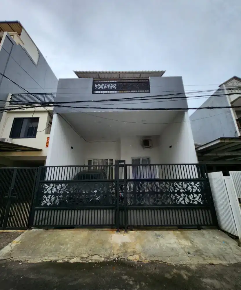Dijual Rumah siap huni di Janur Asri sudah renov