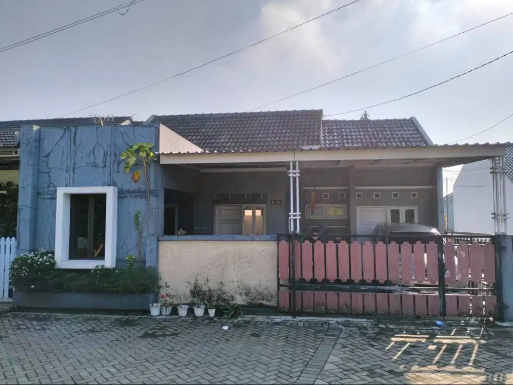 Bismillah Jual Cepat Rumah Strategis Posisi HOOK di Kota Purbalingga