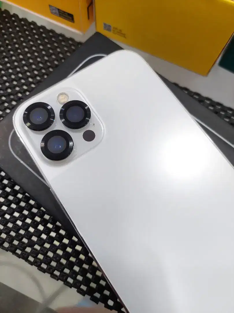 iPhone 12 Pro Max  256 GB (Pemakaian lama / Semua Kartu bisa)