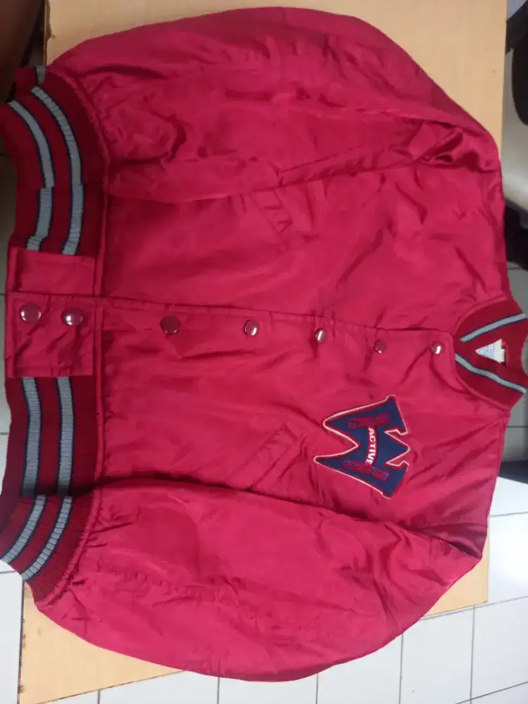 Jaket Varsity Mikebirnies