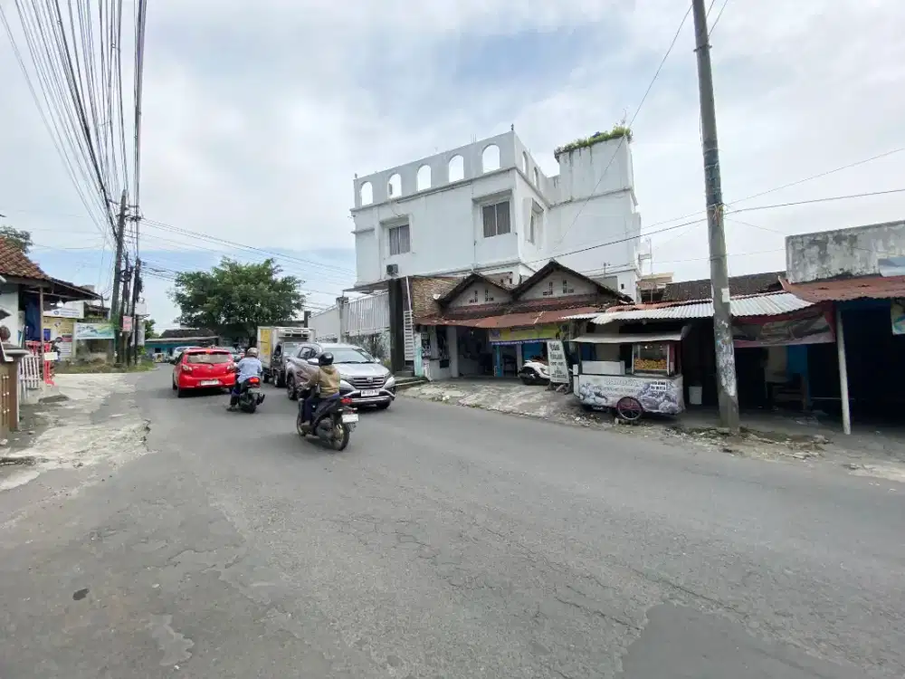 Tanah Strategis Cocok Untuk Minimarket Indomaret Dekat Pasar Gamping