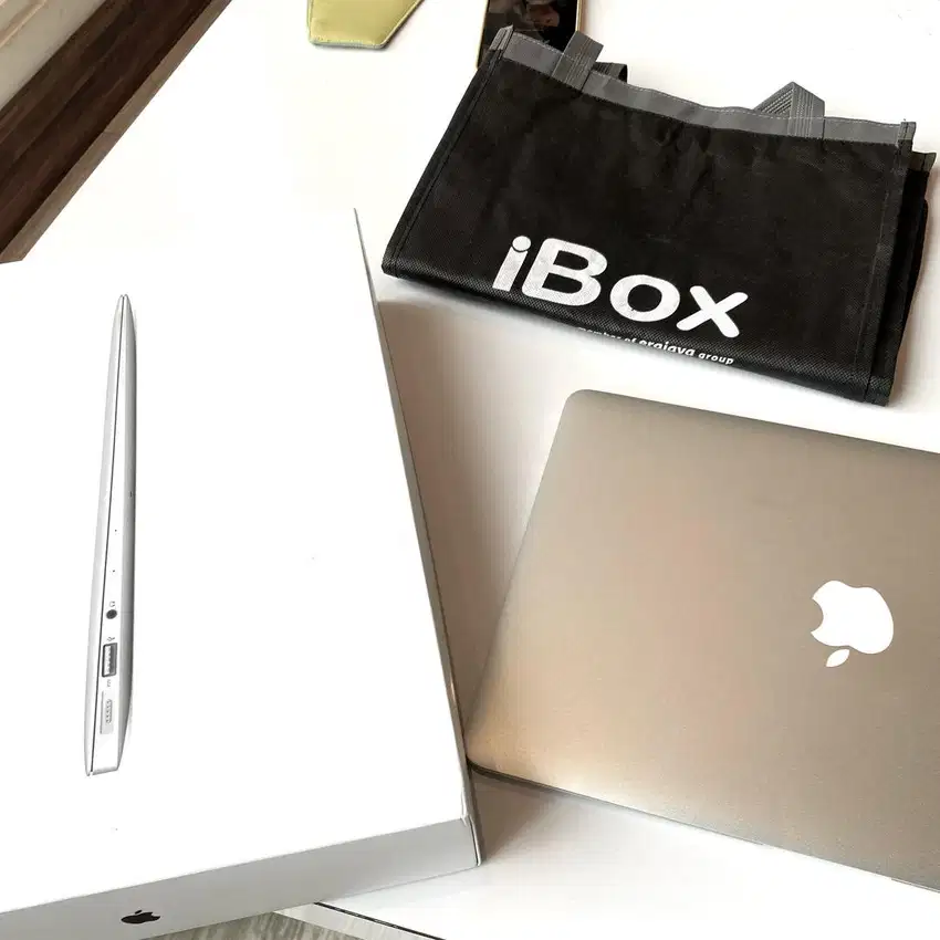 Macbook Air 13, 2017, iBox Fullset, Muluuus