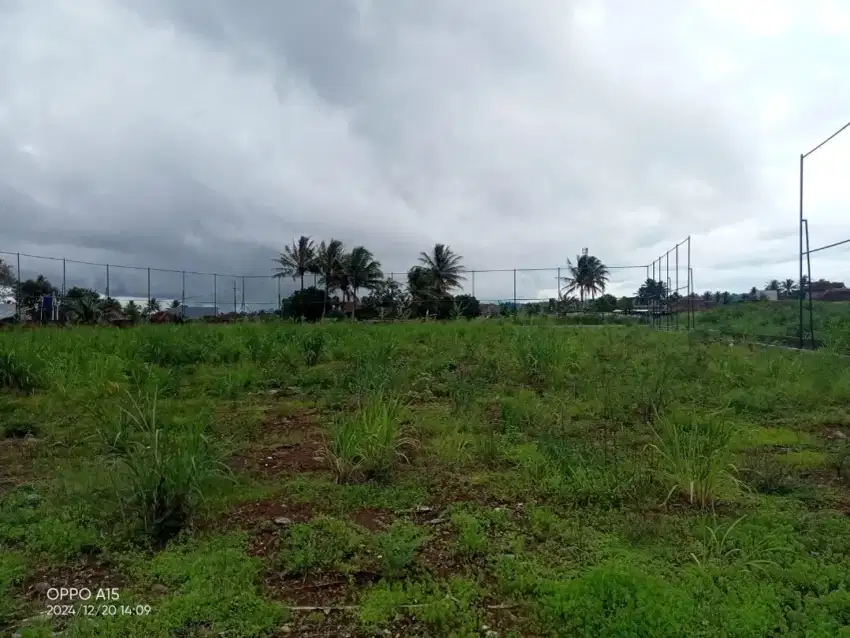 Dijual lahan Rata Jl Raya Nasional Cisaat kab Sukabumi