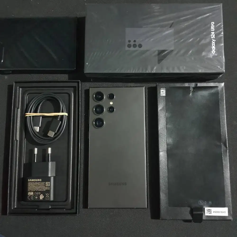 Samsung fold 4 256Gb baru pakai 1bulan dll Siap dibli