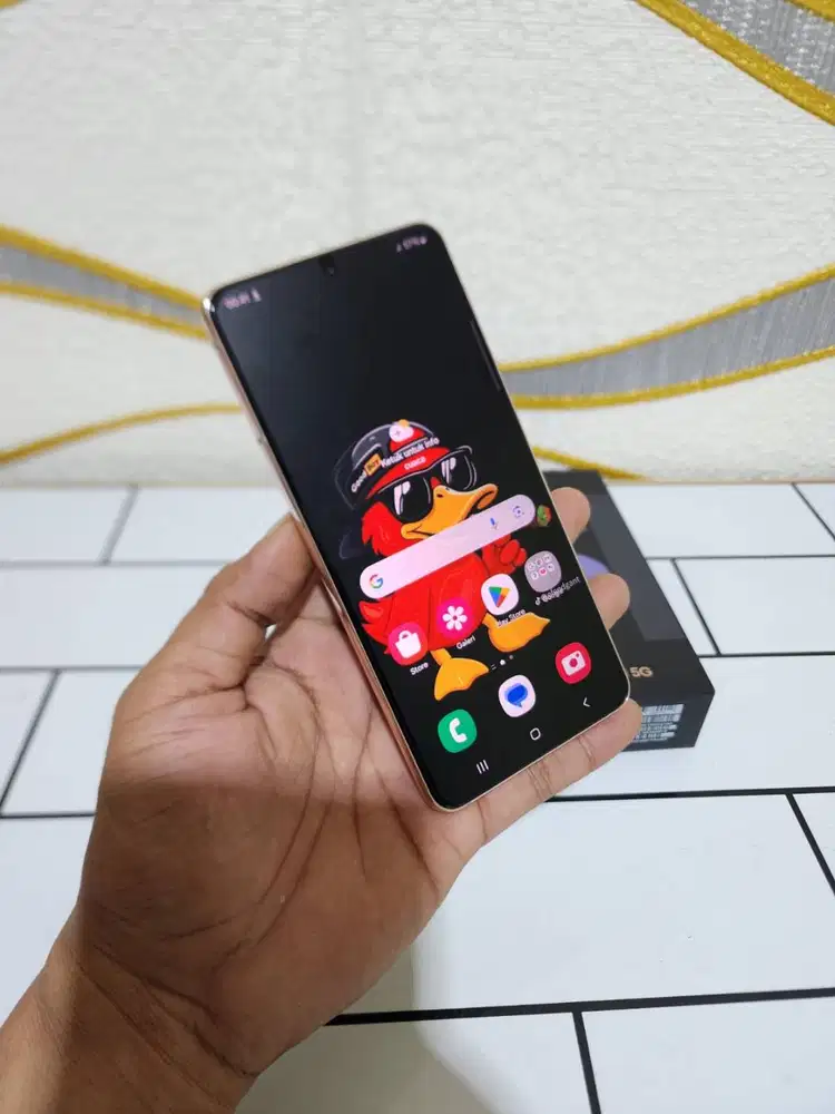 Samsung flip 4 256gb kayak baru lengkap no minus dibli