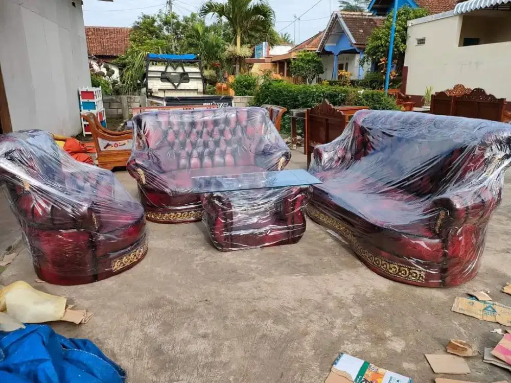 Sofa Clinton 321 + Meja