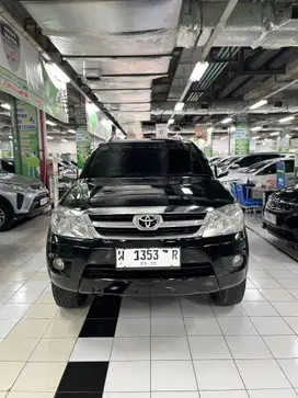 Fortuner G matic Bensin tahun 2005