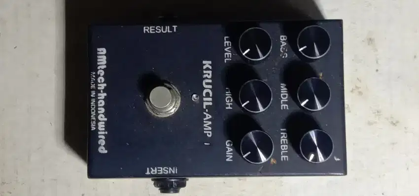 Efeck gitar listrik KRUCIL-AMP