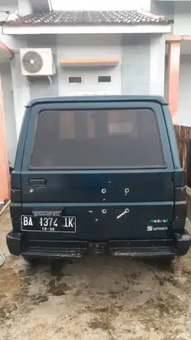 Daihatsu Feroza 1995 Bensin