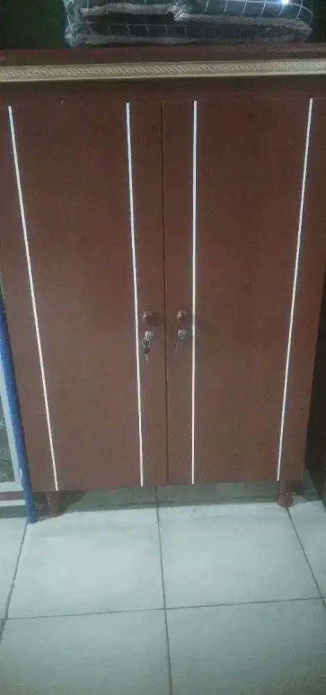 Lemari mini pakaian