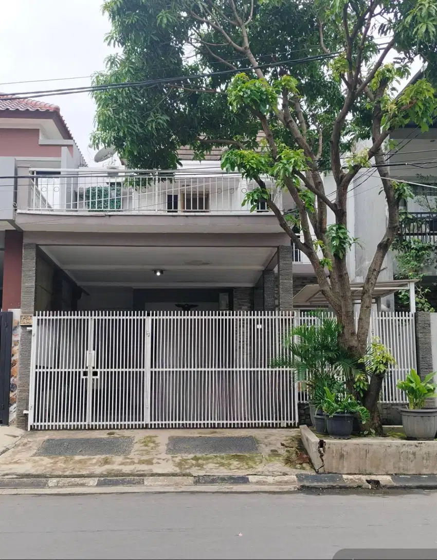 Dijual rumah 2lt semi Furnished di Puri Gading, Pondok Melati, Bekasi