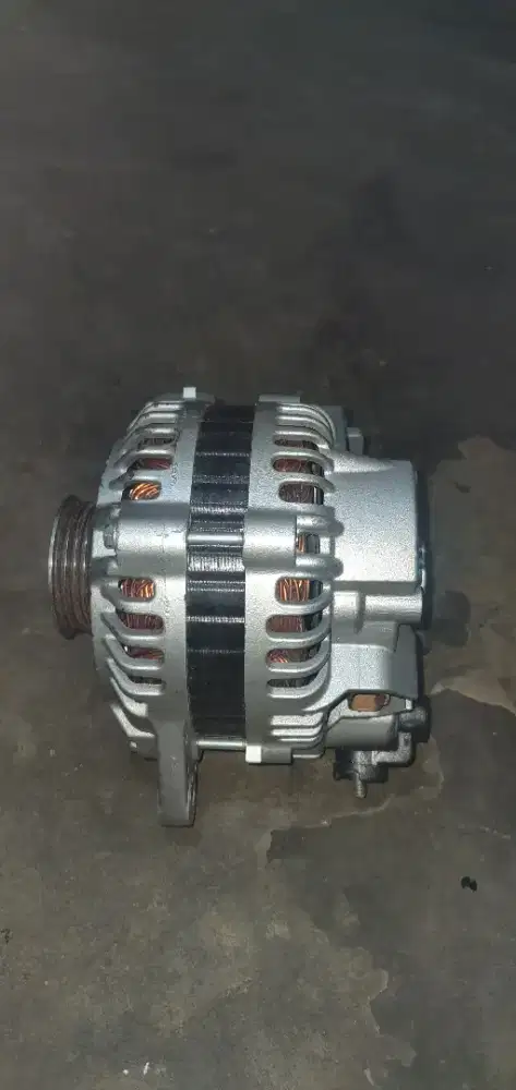 DINAMO ORIGINAL ALTERNATOR MITSUBISHI GALANT HIU KONDISI SANGAT NORMAL