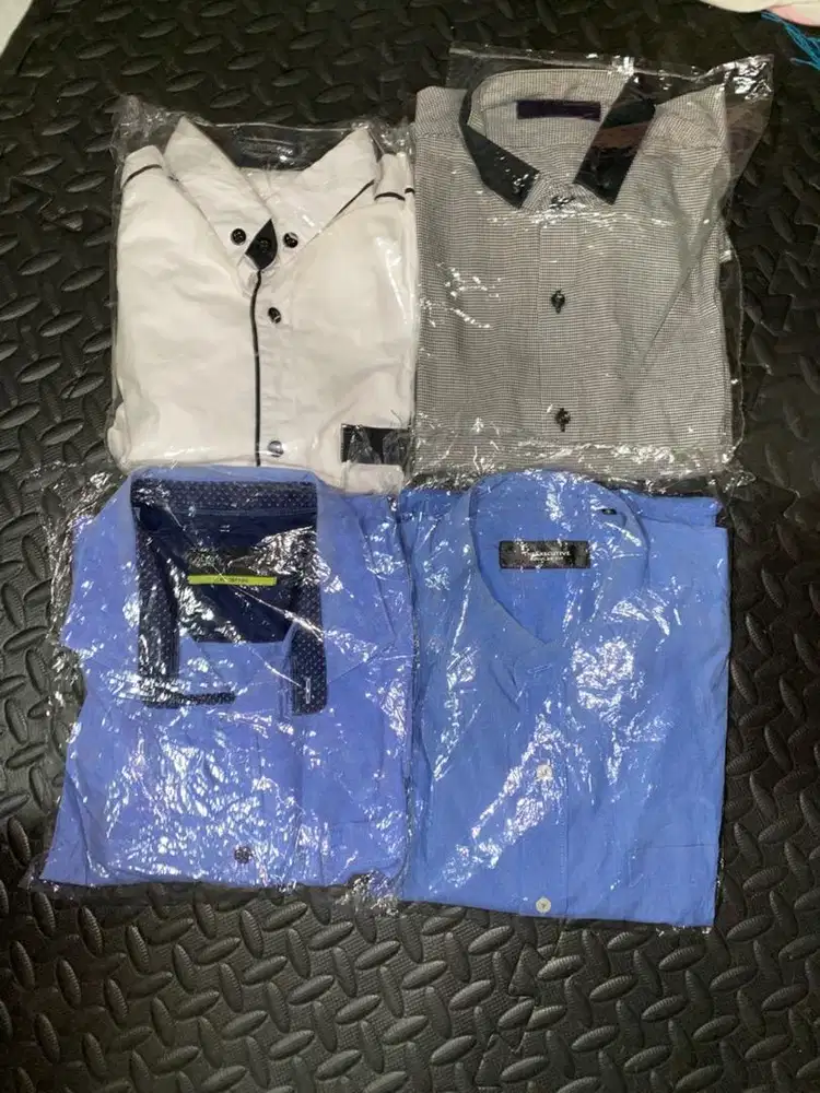 Baju kemeja dan baju kaos