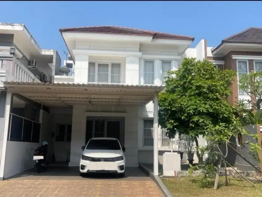 Dijual Cepat Rumah cantik di perumahan kota wisata Cibubur