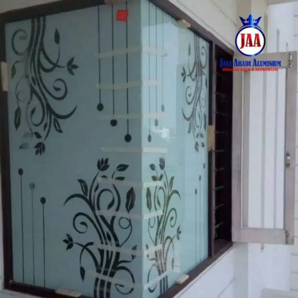 Stiker sanblas dan kaca film desain gambar bisa disesuaikan