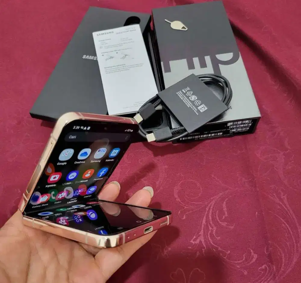 SAMSUNG ZFLIP 4 8/256 ORIGINAL SEIN FULLSET MULUS ( ROSE GOLD)