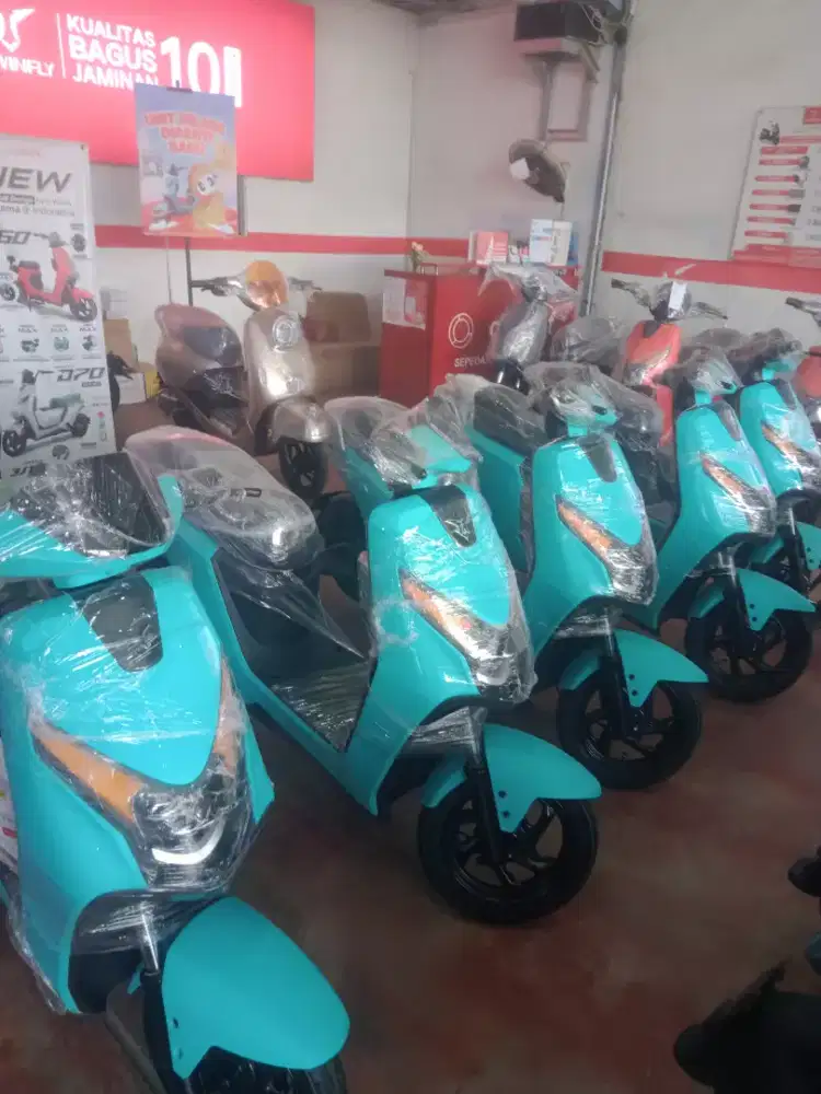 Sepeda listrik uwinfly D75