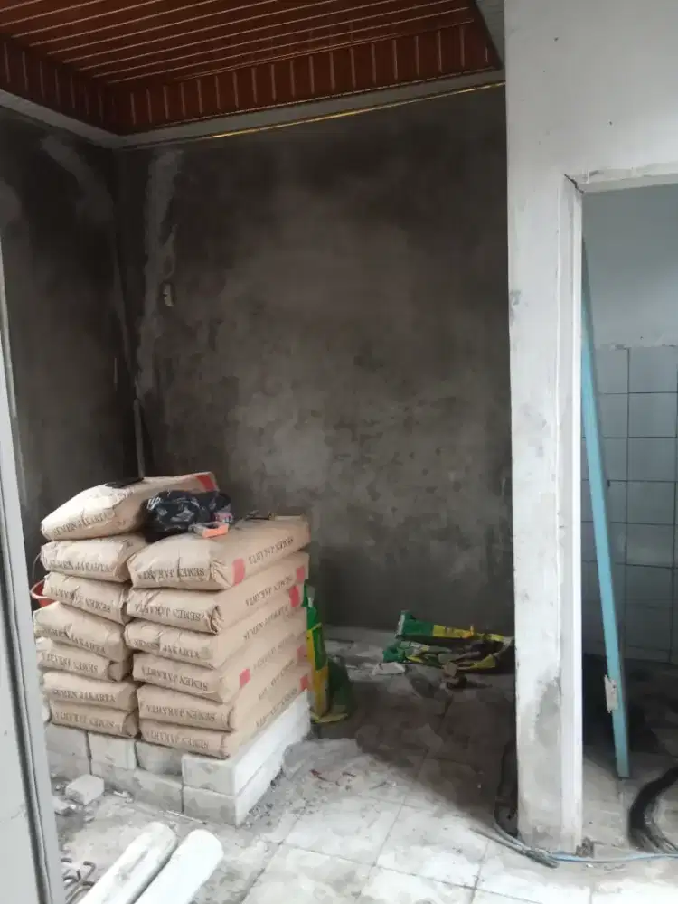 Tukang renovasi rumah cat dinding perbaikan atap talang rembes dll