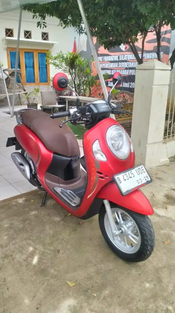Bissmillah dijual motor Honda Scoopy SE 2024 istimewa