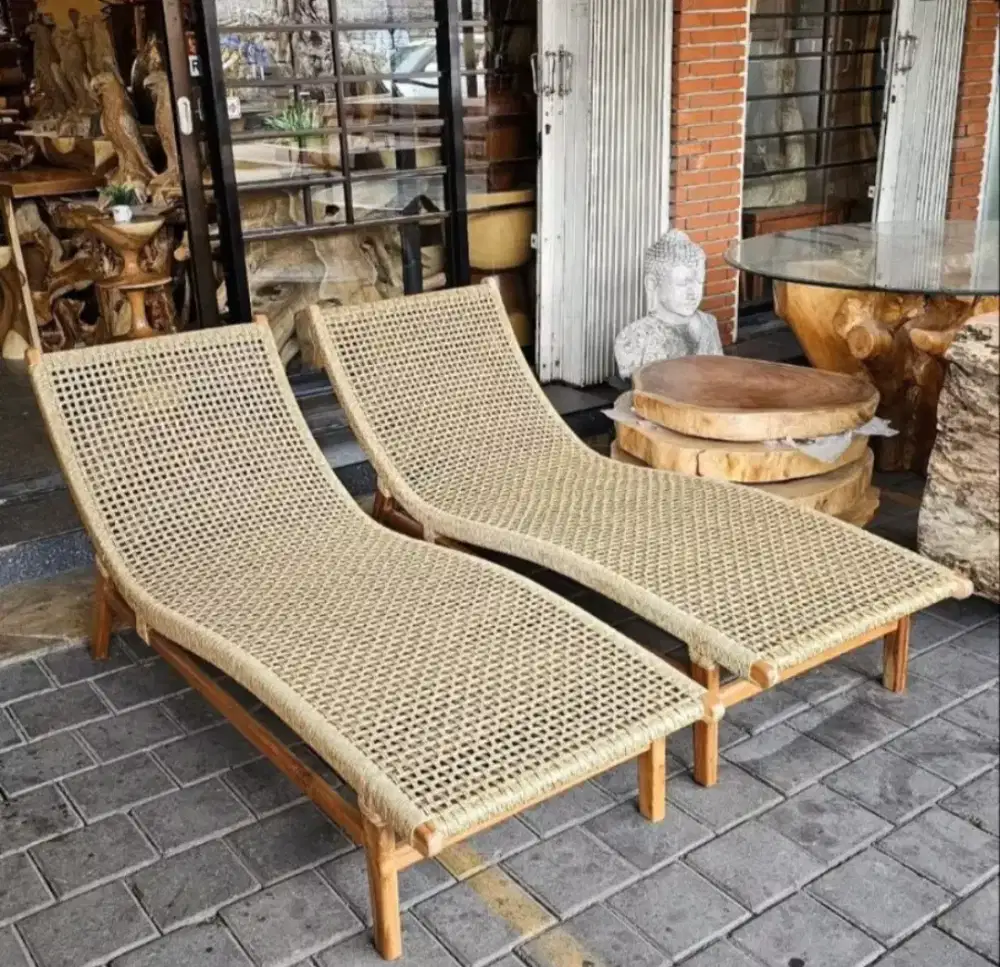 Lounger rotan jati kursi malas pantai rotan