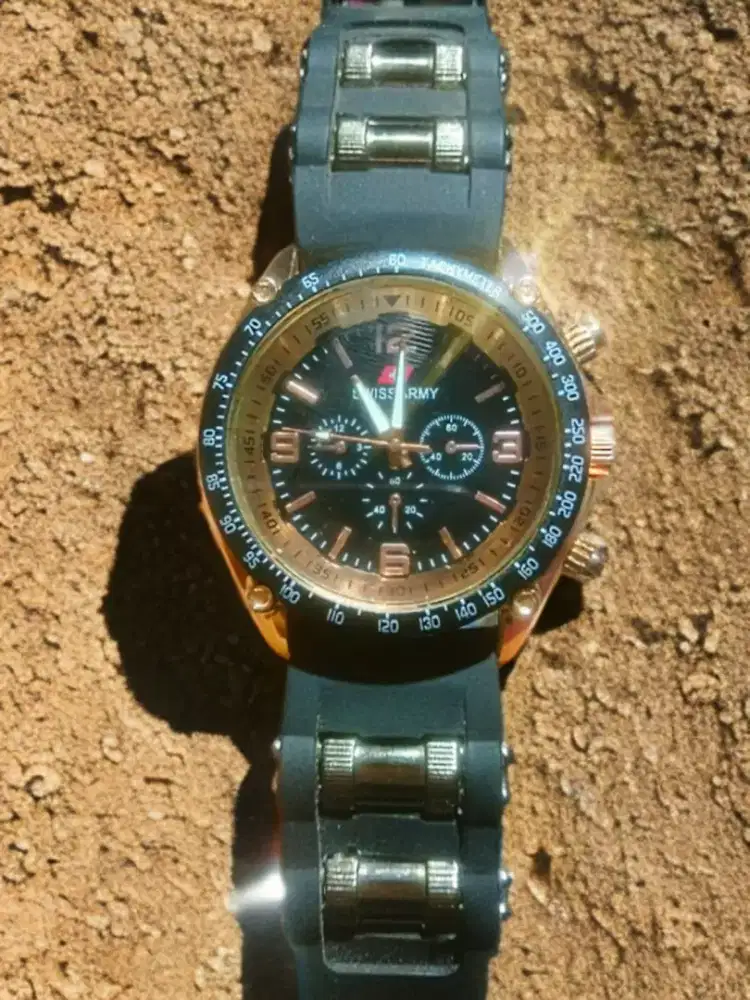 Jam tangan sw1ss army tali karet