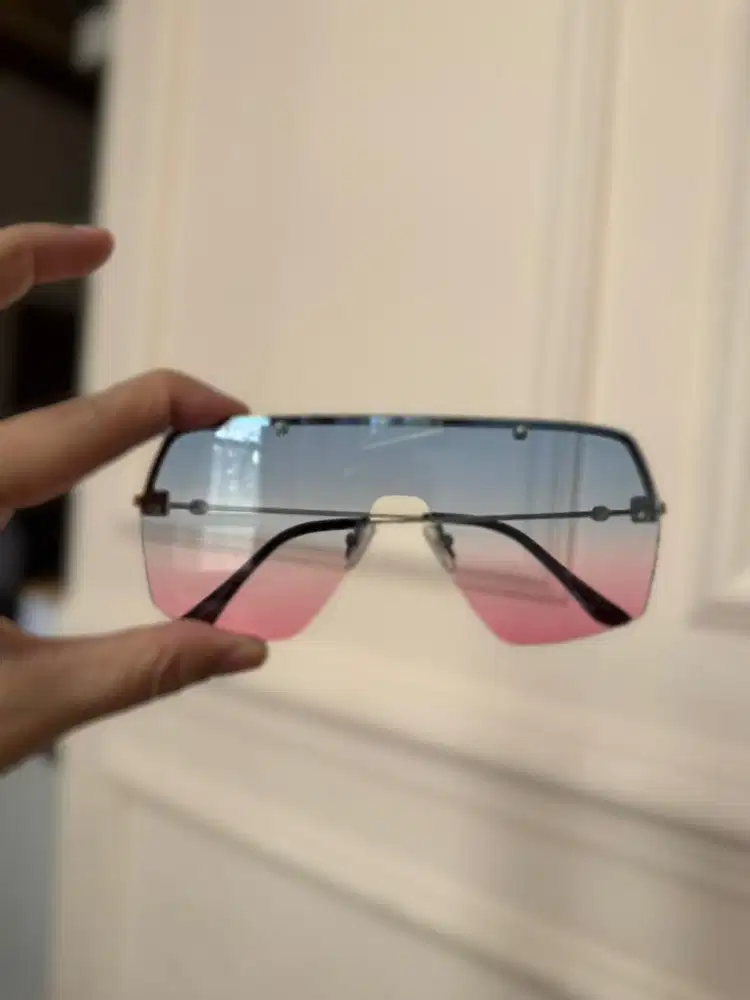 Dijual kacamata gucci kondisi seperti baru