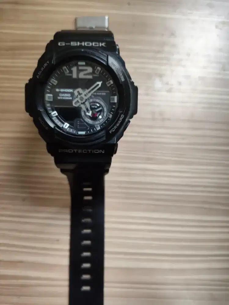 Jual jam tangan pria G-SHOCk. GA 310