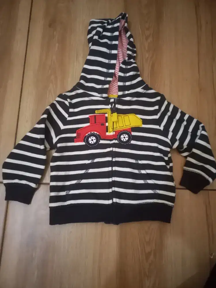 Dijual jaket bayi usia 6 s/d12 bulan