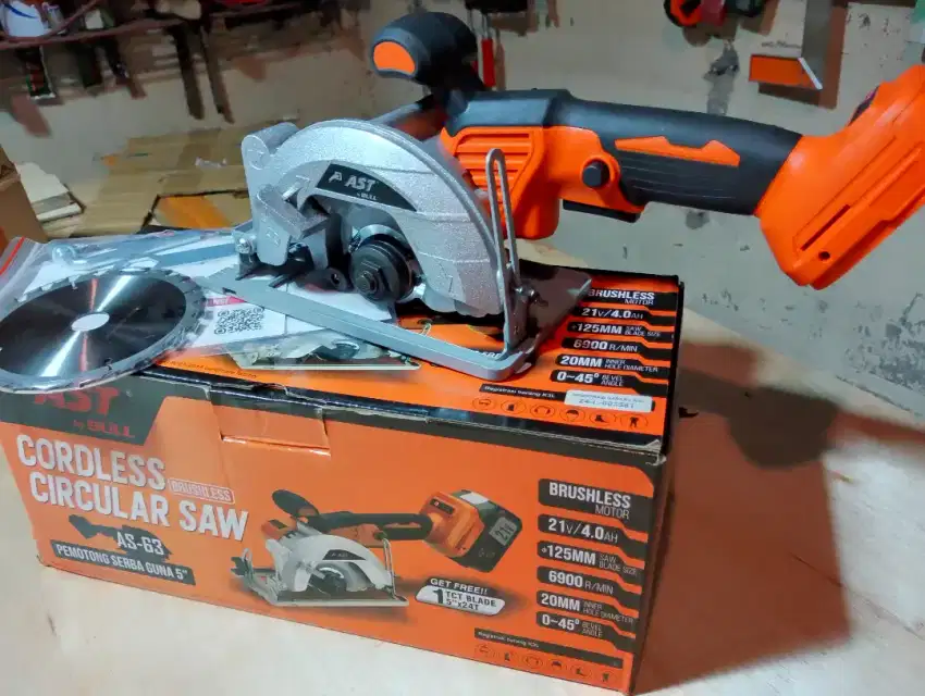 Mesin Circular Saw AST Bull cordless