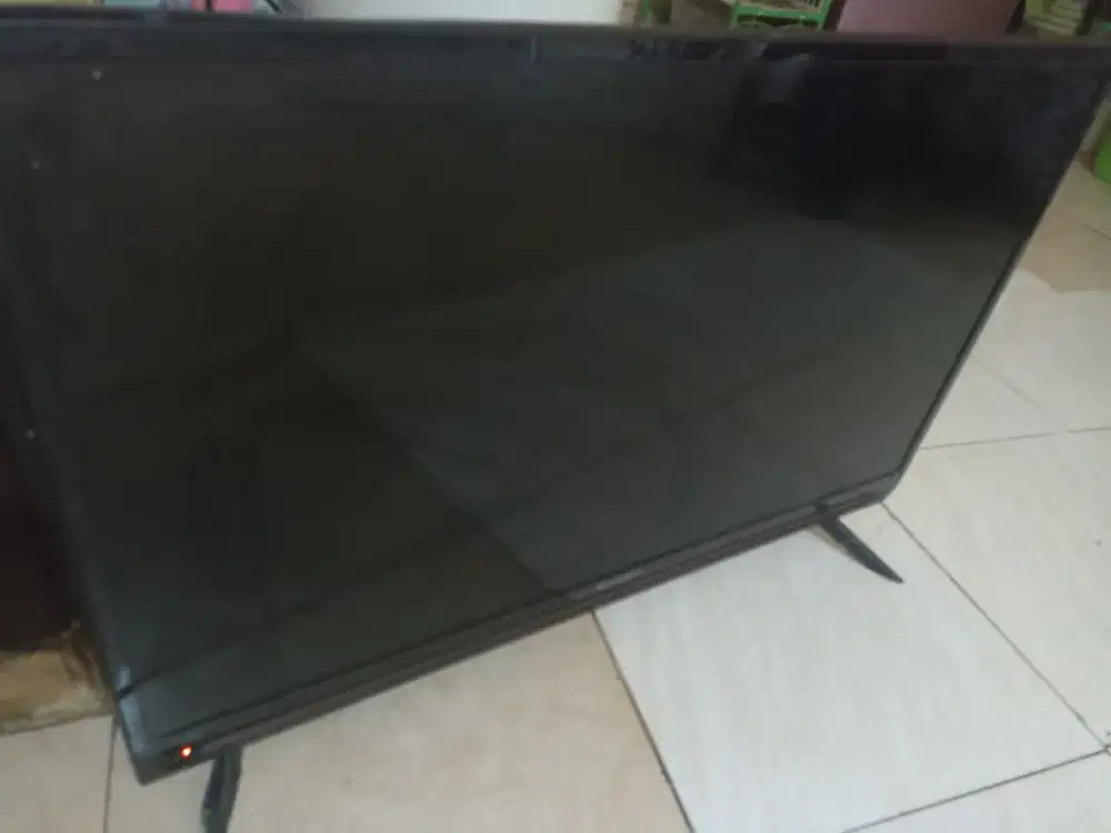 TV Sharp 32 inch LCD rusak