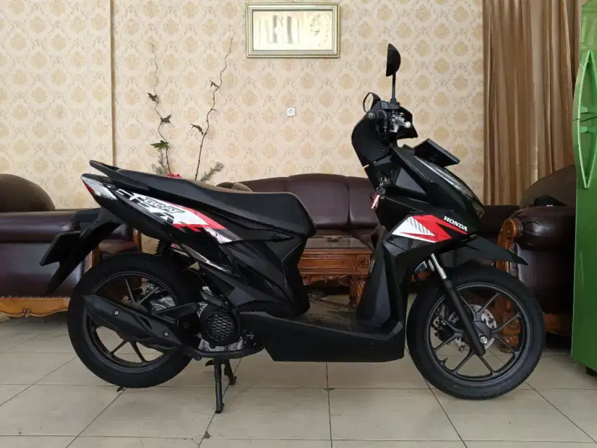 Beat 2023/2024 km 800 sperti baru