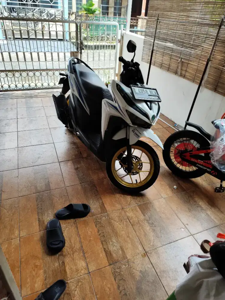Di jual Honda vario msin kering tinggal pulang K kampung pajak panjang