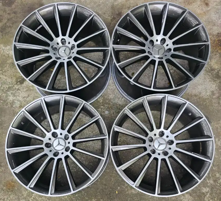 Velg ring 20 rep amg blade 5x112