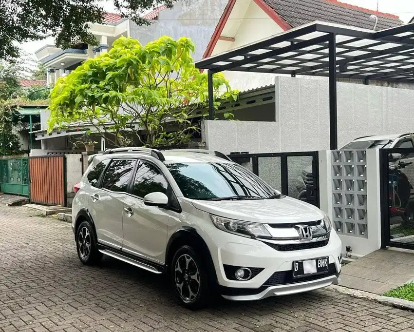 Honda BRV 2016 Prestige AT Matic Model 2017 Istimewa no xpander ertiga