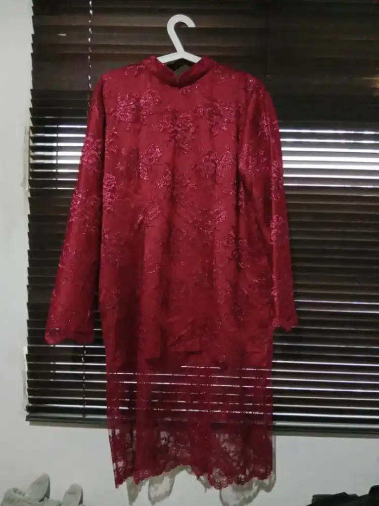 Kebaya Merah Maron Cantik