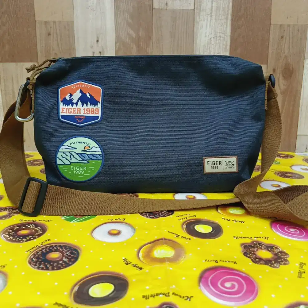 Di jual Tas Slempang Eiger